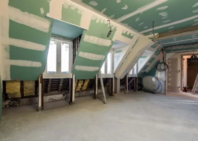 Installation de faux-plafond par BATIMATOS dans des locaux Avenue de la Grande-Armée à Paris.