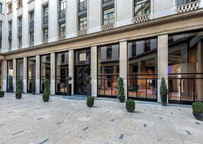 Façade du Pavillon Vendôme où Batimatos a réalisé divers travaux de plâtrerie.