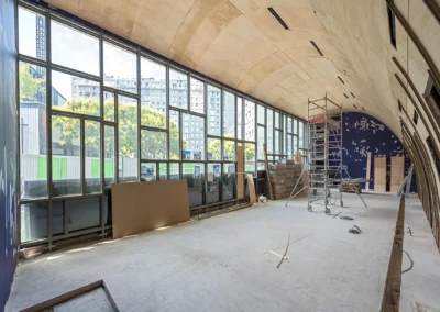 Photo 11 de l’installation d’une structure métallique cintrée de la chapelle d’un EHPAD parisien par BATIMATOS