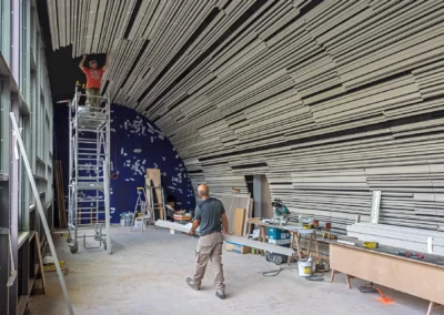 Photo 17 de l’installation d’une structure métallique cintrée de la chapelle d’un EHPAD parisien par BATIMATOS