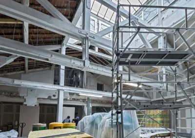 Cloison intérieure installée par BATIMATOS dans un immeuble de la rue de Turenne à Paris.